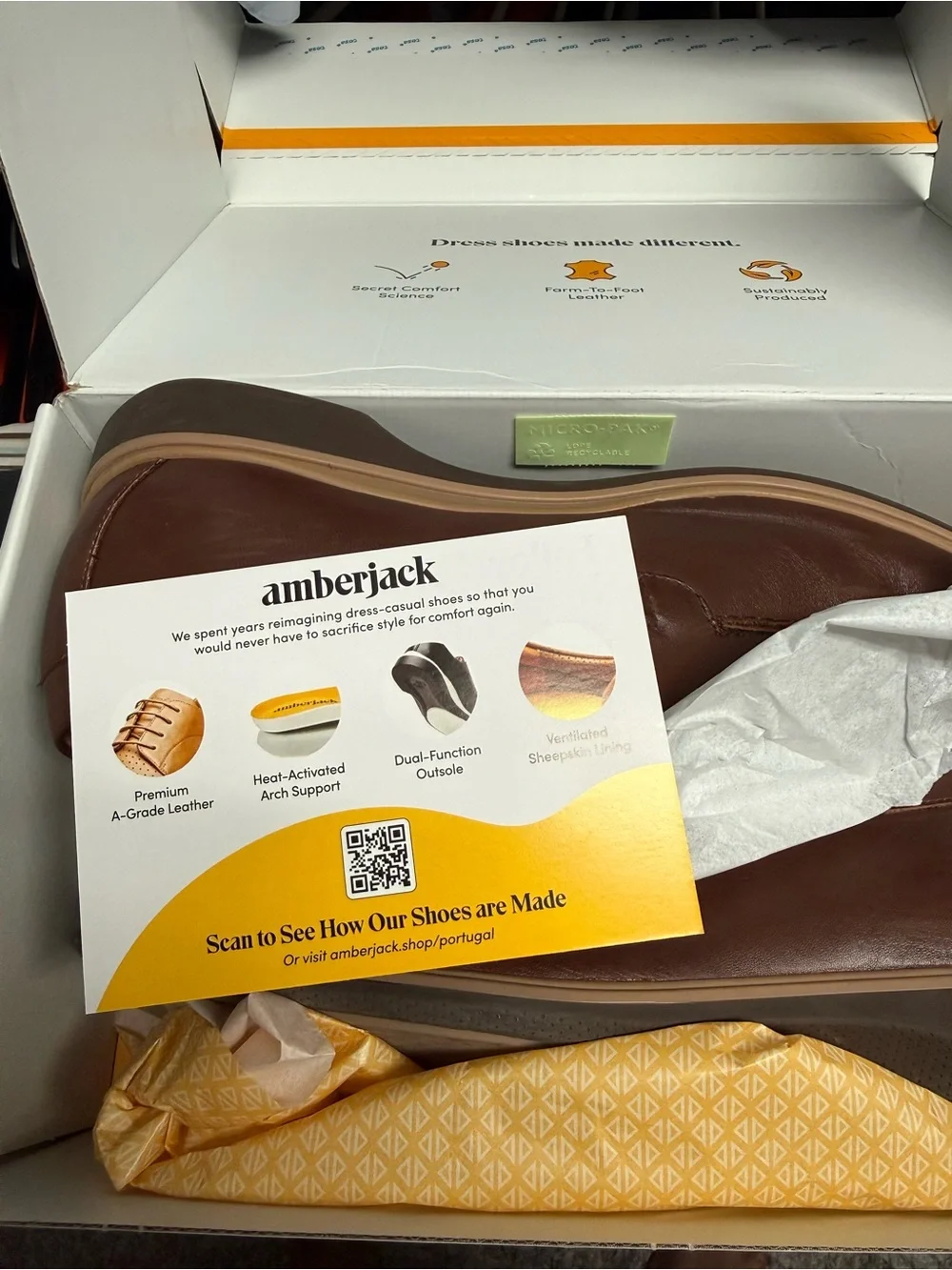 Amberjack Men’s Brown Leather Slip-On Loafers